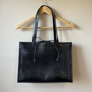 Liz Claiborne Black Handbag